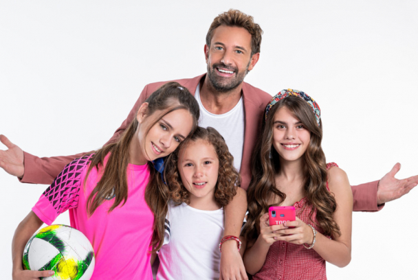 Soltero con hijas