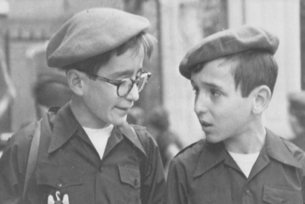 Me hace falta un bigote