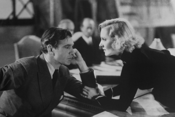 El fantasma va al oeste