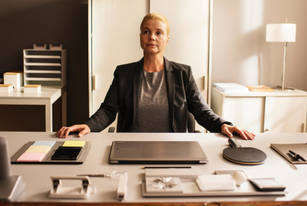 Ella Schön: Cosas del amor