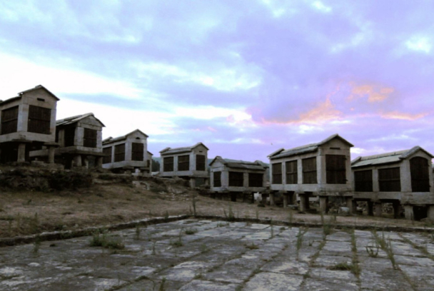 Avión, el pueblo ausente