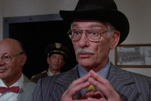 Ola de crímenes, ola de risas