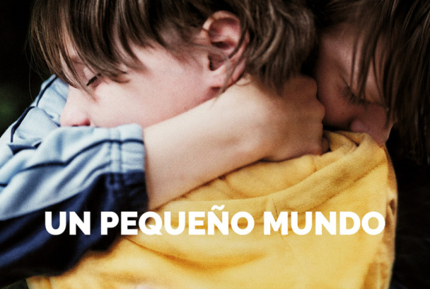 Un pequeño mundo (Playground)