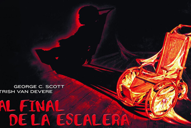 Al final de la escalera