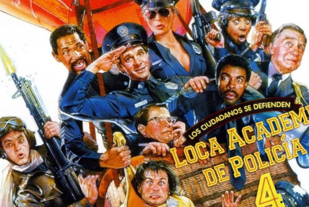 Loca academia de policía 4: Los ciudadanos se defienden