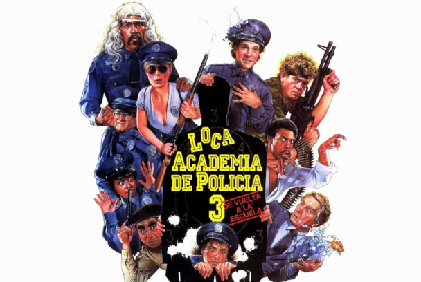Loca academia de policía 3: De vuelta a la escuela