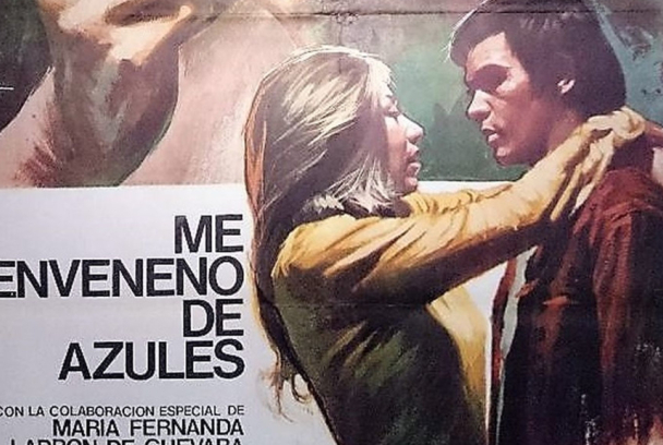 Me enveneno de azules