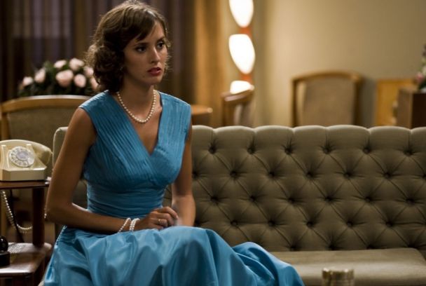 Amar en tiempos revueltos