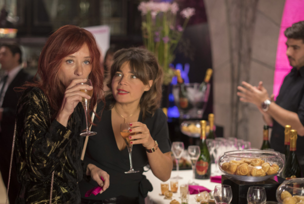 Chica nueva en París