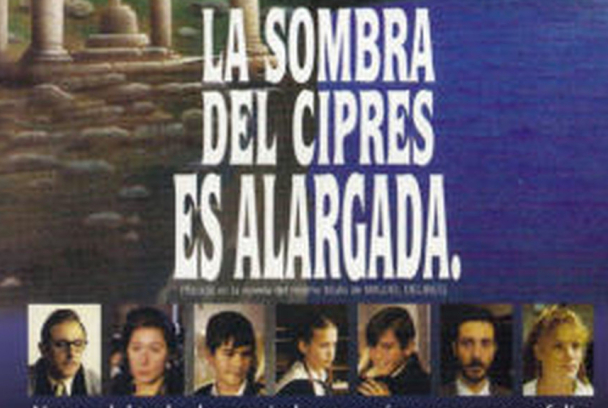 La sombra del ciprés es alargada