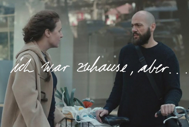 Estaba en casa, pero...