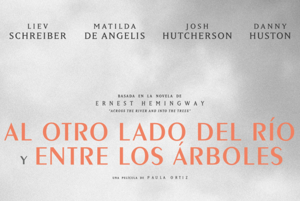 Al otro lado del río y entre los árboles