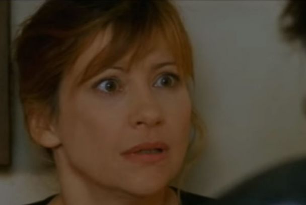 Un paso detrás de ti