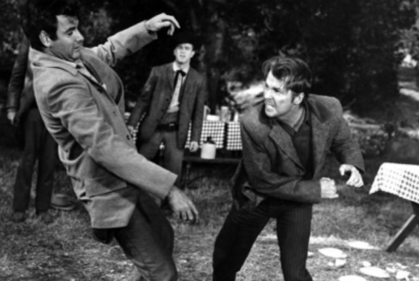 La sombra de un titán