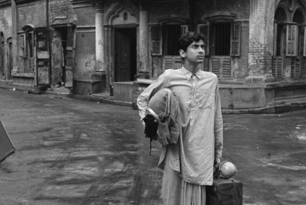 Aparajito (El invencible)