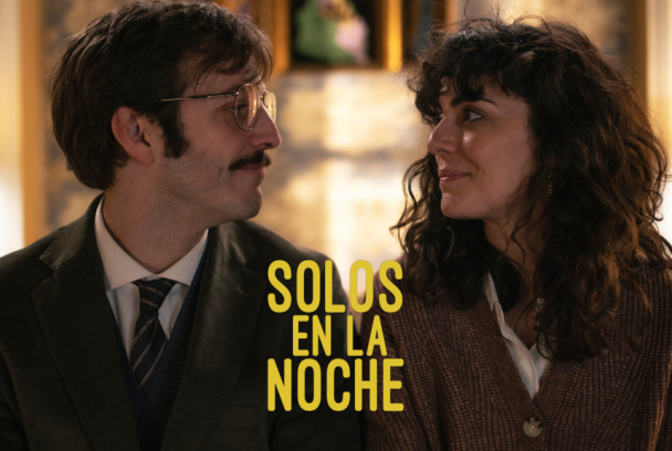 Solos en la noche