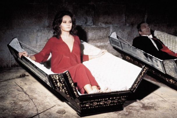 Drácula contra Frankenstein