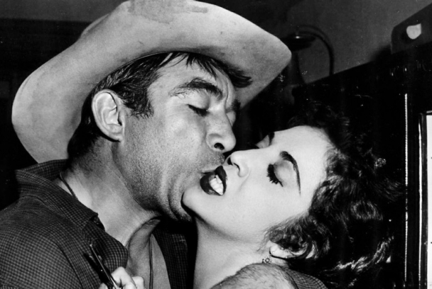 Un revolver solitario