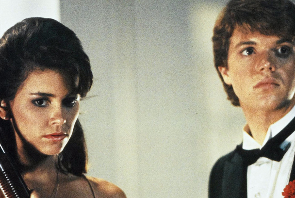 El terror llama a su puerta