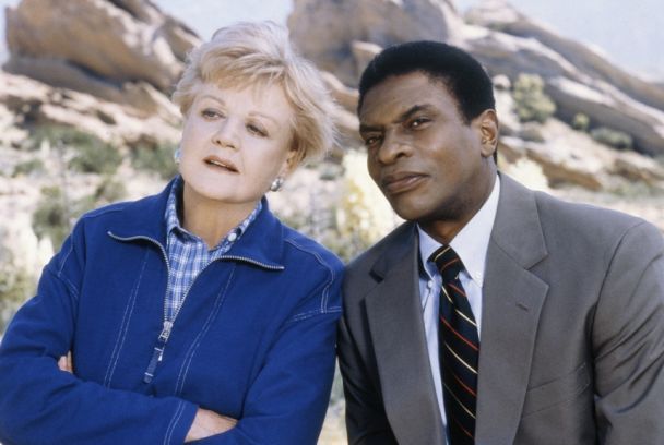 Se ha escrito un crimen: La muerte viaja en tren