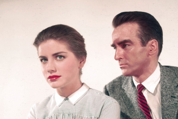 Corazones solitarios