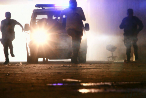 Policías en acción