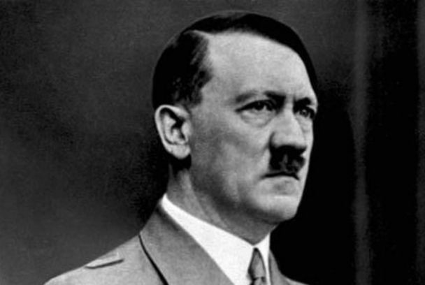 42 planes para matar a Hitler