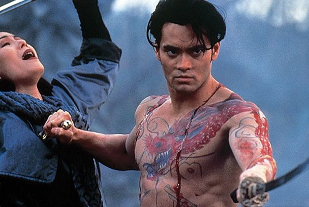 Crying Freeman: los paraísos perdidos