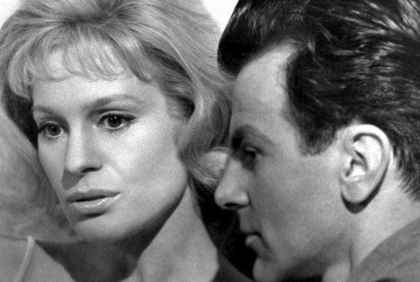 Una llamada a las doce