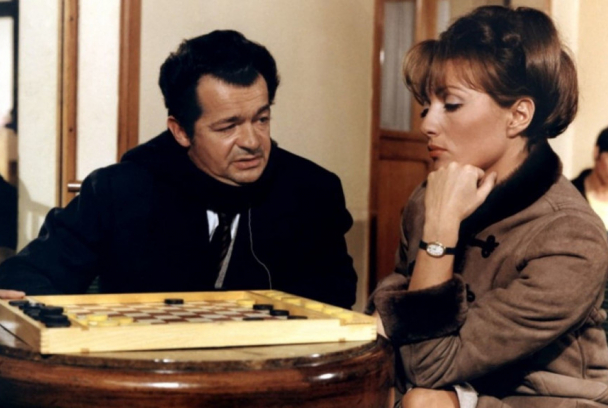 María Chantal contra Dr. Kha