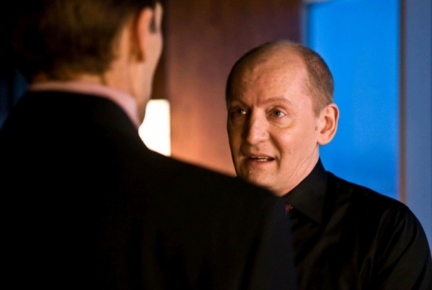 Black Lightning: Rayo Negro