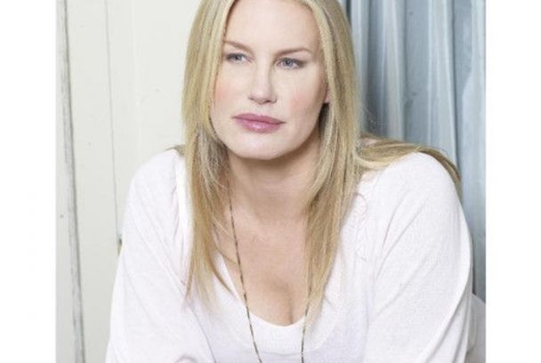 Una extraña en mi hogar