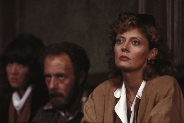 Una árida estación blanca