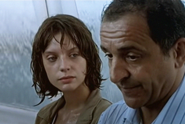 Los Nombres de Alicia